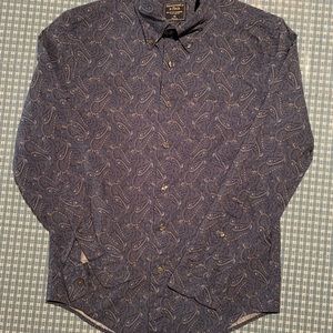 Abercrombie & Fitch Men’s XS Blue Paisley Long Sleeve Button Front Shirt